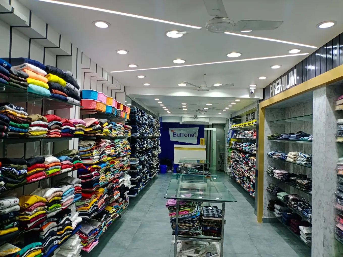 Buttons Menswear - Nolambur